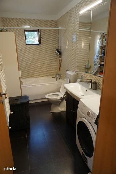 Apartament cu 2 camere decomandat, mobilat în Aradului
