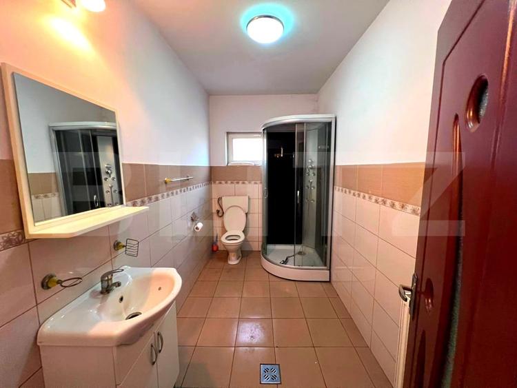 Spațiu comercial, de 345 mp, în Blaj