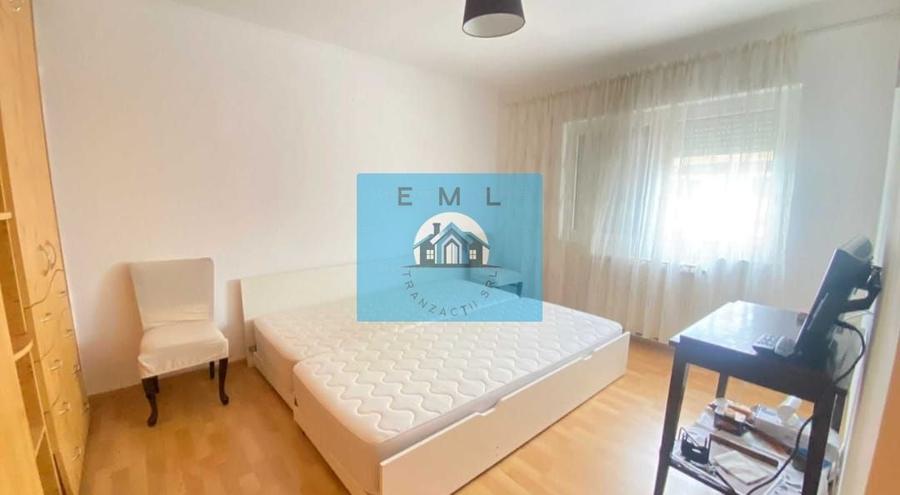 Apartament cu 3 camere decomandat în Snagov