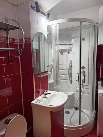 Apartament cu 2 camere în Batoți