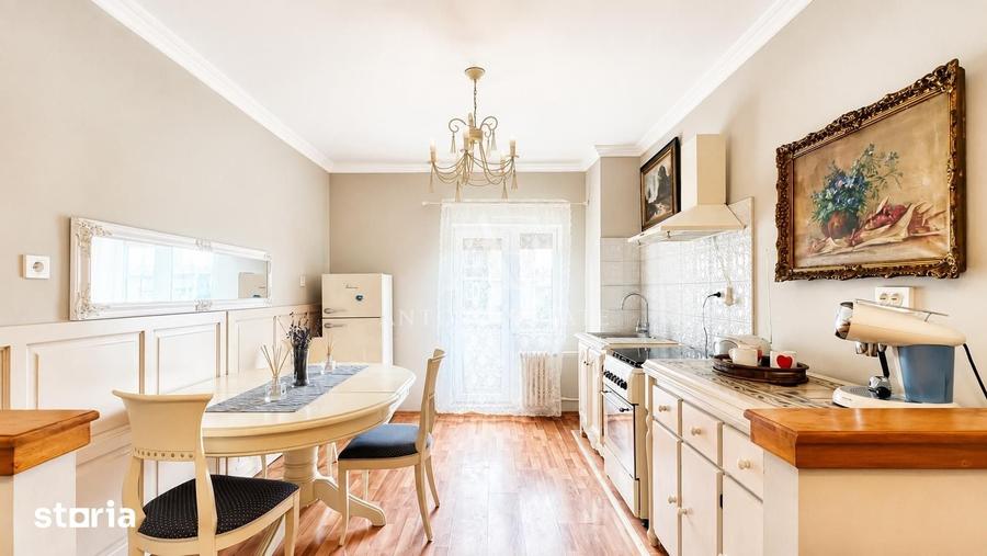 Apartament cu 3 camere în Central