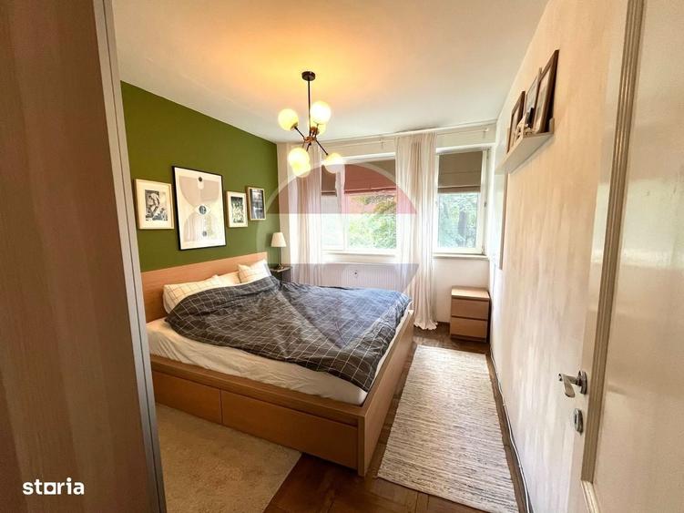 Apartament cu 2 camere semidecomandat în P-ța Muncii