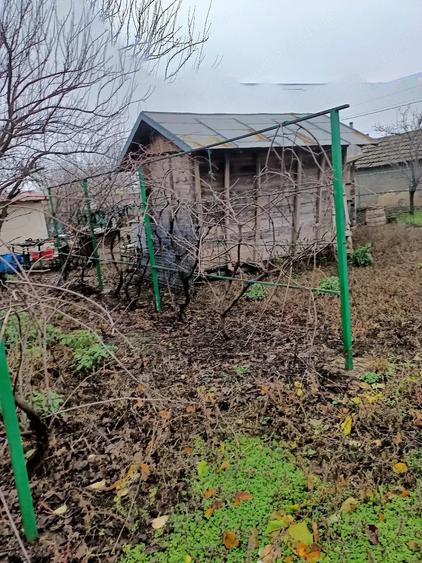 Casă cu 7 camere cu Teren 1352 Mp în Victoria