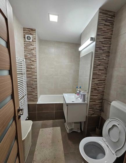 Apartament cu 2 camere decomandat în Tudor