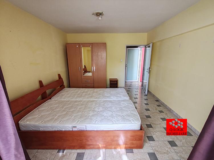 Apartament cu 2 camere semidecomandat în Răcădău