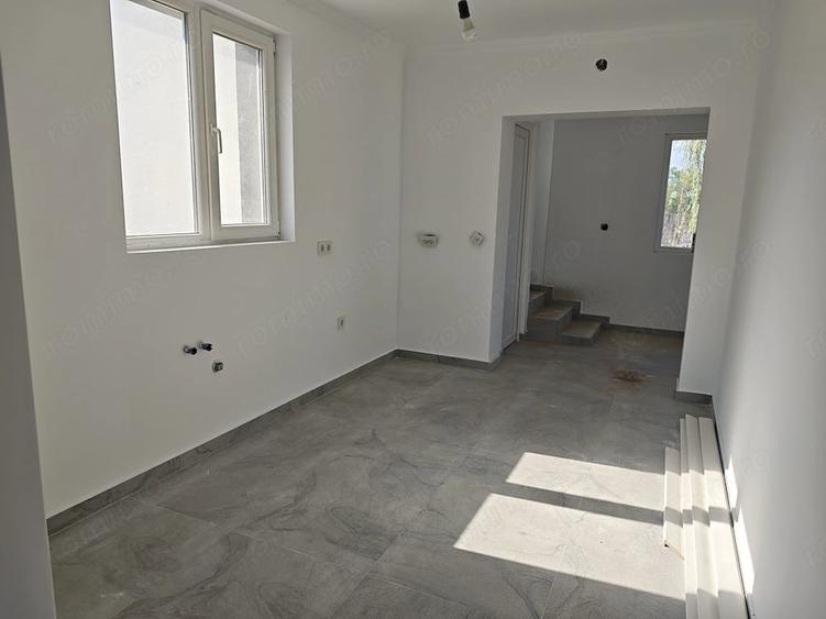 Casă cu 4 camere cu Teren 590 Mp în Becicherecu Mic