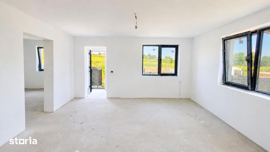 Casă cu 3 camere cu Teren 250 Mp în Hemeiuș