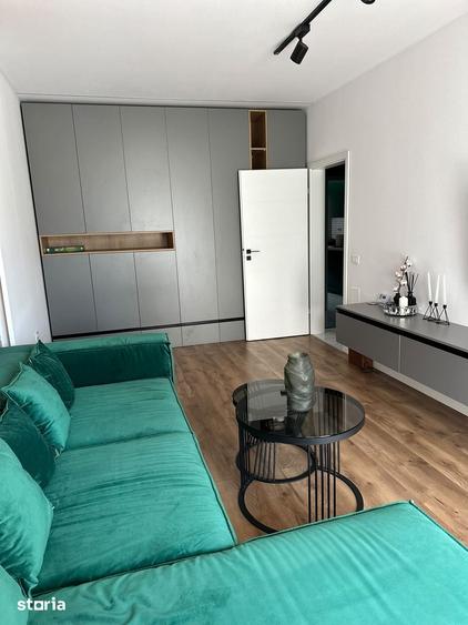 Apartament cu 2 camere decomandat în Exterior Vest