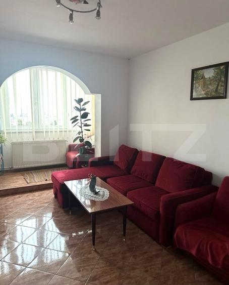 Apartament de vanzare, cu 3 camere, 70 mp, etajul 9 - Astra - 2