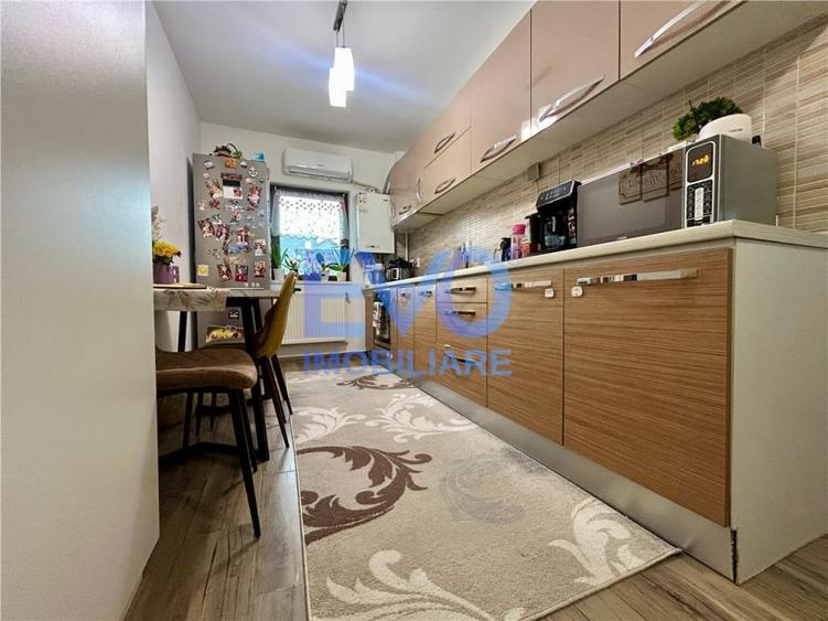 Apartament cu 2 camere decomandat în Hlincea