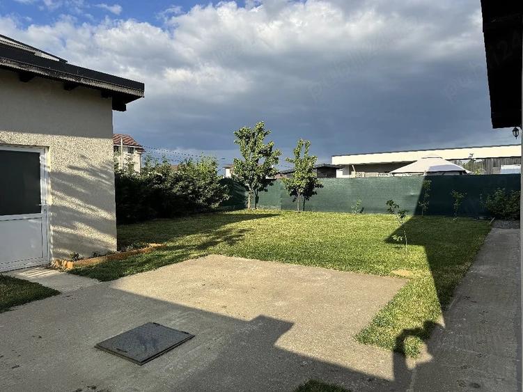 Casă cu Teren 400 Mp în Central