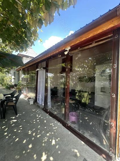 Casă cu 3 camere în Costești