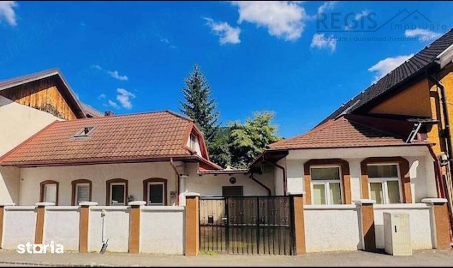 Casă cu 4 camere cu Teren 40 Mp în Schei