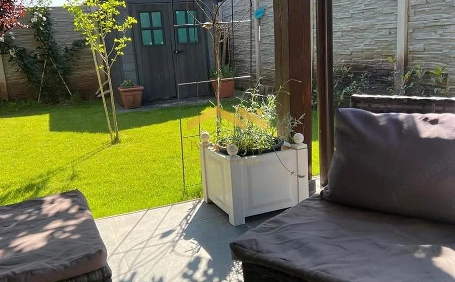 Casă cu 4 camere cu Teren 250 Mp în Utvin