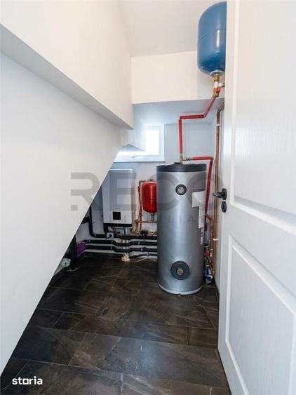 Casă cu 4 camere cu Teren 300 Mp în Sânmartin