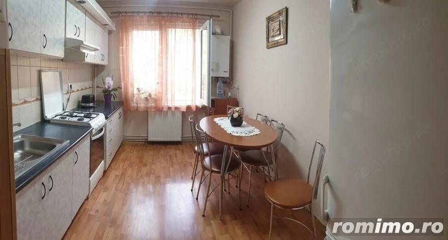 Apartament 2 camere metrou Gorjului cu centrala propie - 4