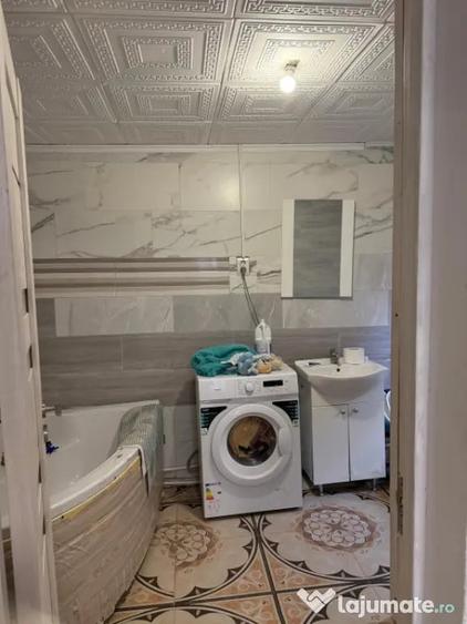Casă cu 2 camere cu Teren 604 Mp în Central