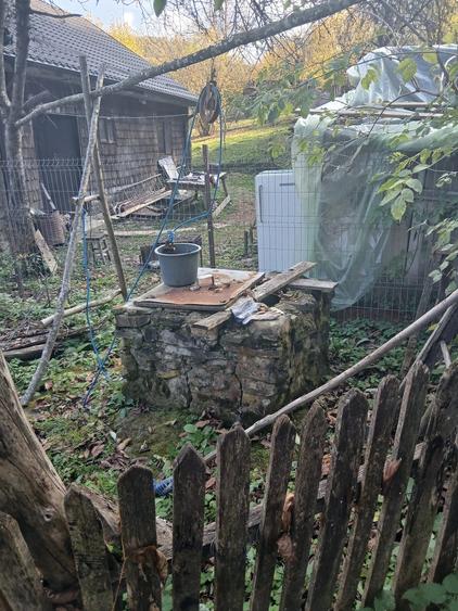 Casă cu 3 camere cu Teren 3000 Mp în Urseiu