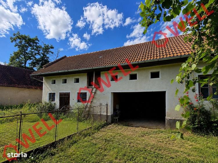 Casă cu 4 camere în Aita Medie