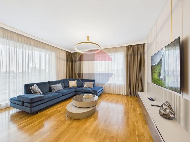 Apartament cu 4 camere decomandat, mobilat în Agronomie