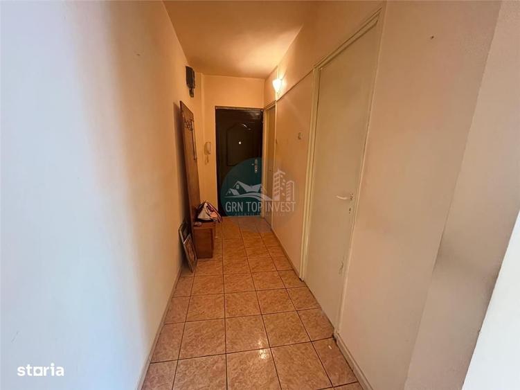 Apartament 2 camere decomandat balcon pivnita zona Vasile Aaron - 2