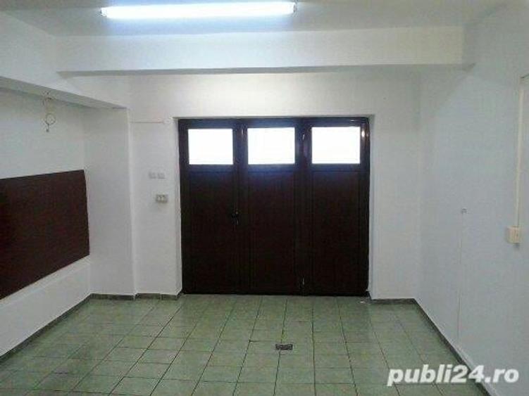 Spațiu comercial, de 92 mp, în Banat