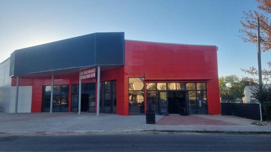 Spațiu comercial, de 300 mp, în Central