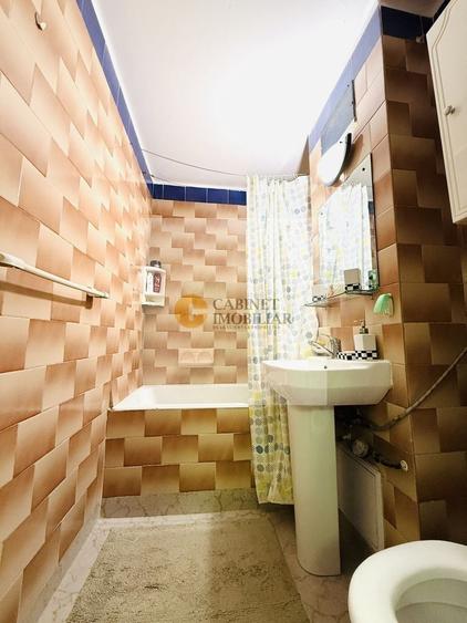 Apartament cu 2 camere decomandat în Crângași