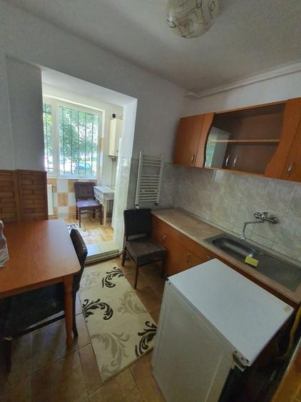 Inchiriez apartament cu doua camere - 7