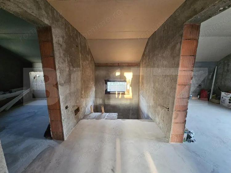 Casa la rosu, P+M, 120 mpu, teren 800 mp, zona Simnicu de sus - 8