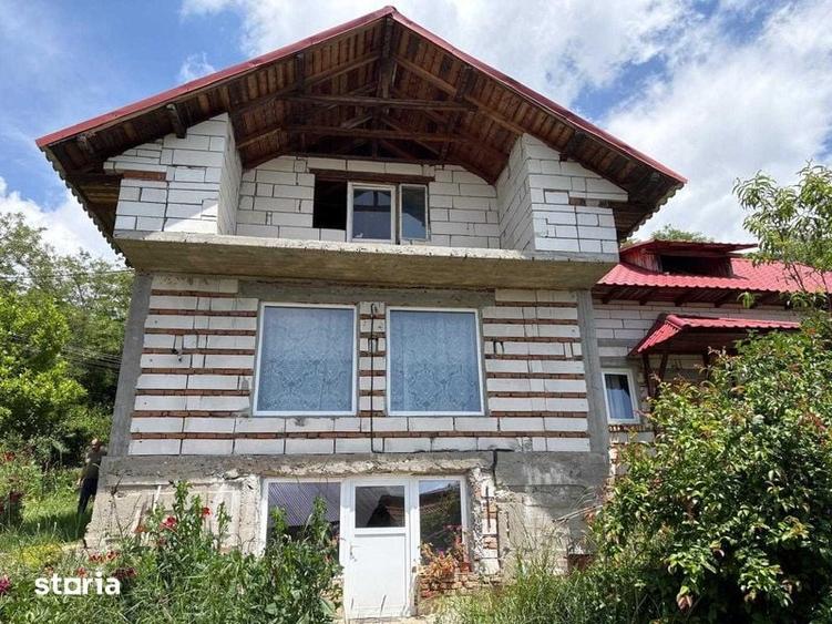 Casă cu 4 camere cu Teren 130 Mp în Valea Danului