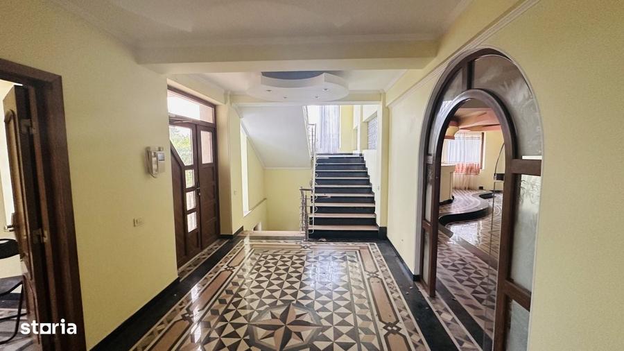 Casă cu 4 camere în Buriaș