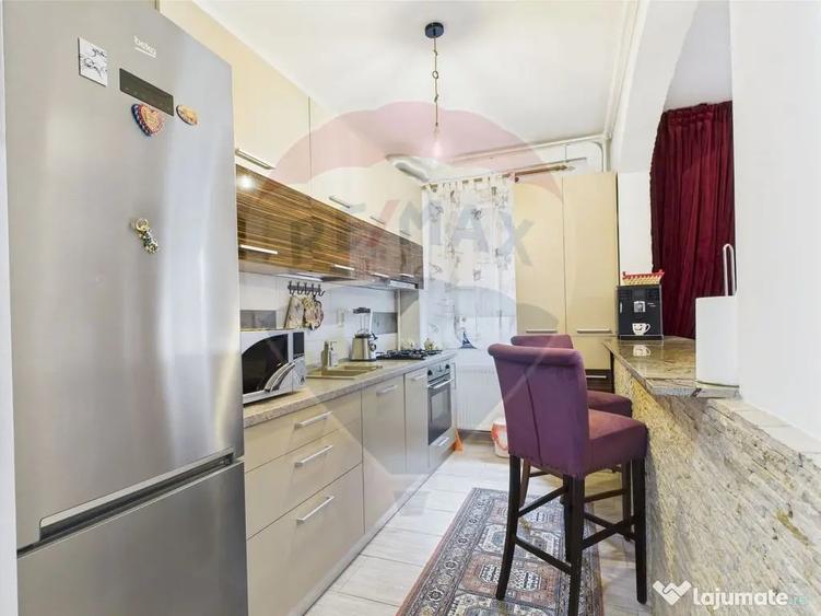 Apartament cu 3 camere decomandat în Bucureștii Noi