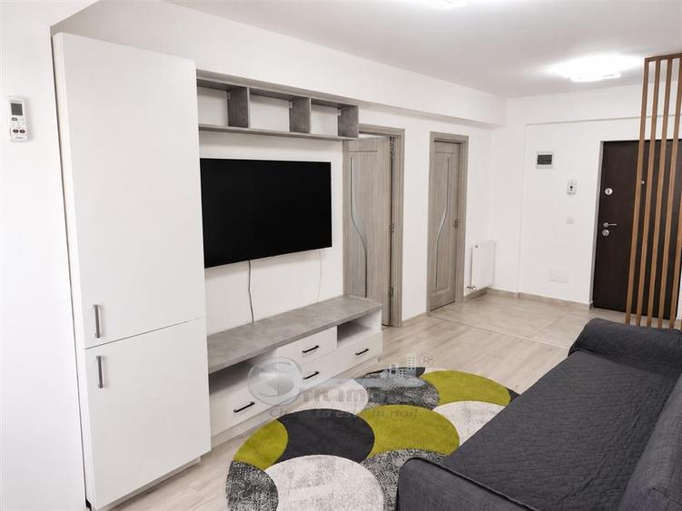 Apartament cu 2 camere decomandat în Valea Adâncă