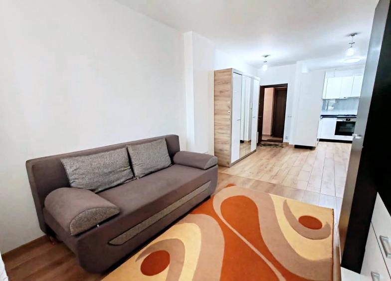 Apartament cu 2 camere semidecomandat în Mărăști