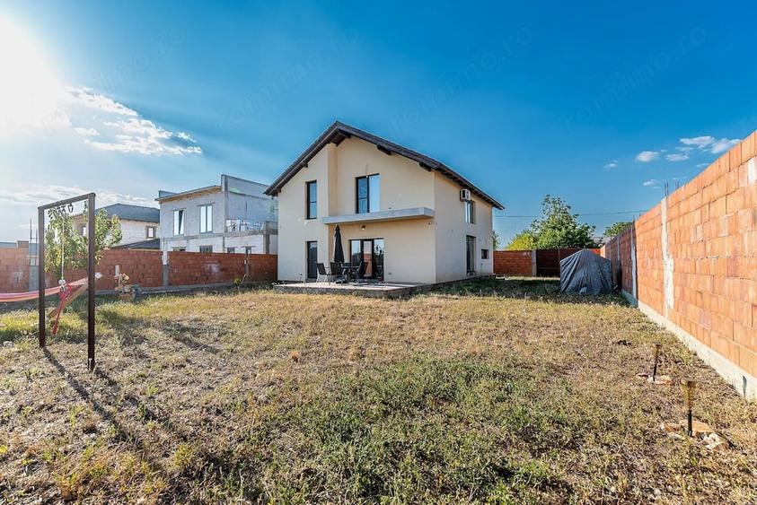 Casă cu 4 camere cu Teren 511 Mp în Central