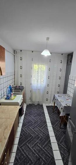 Apartament cu 2 camere decomandat, mobilat în Tătărași