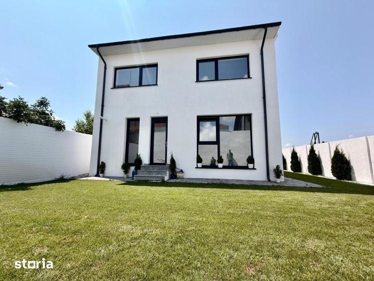 Casă cu 5 camere cu Teren 301 Mp în Cârcea