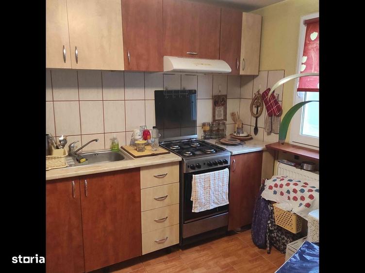 Casă cu 3 camere în Central