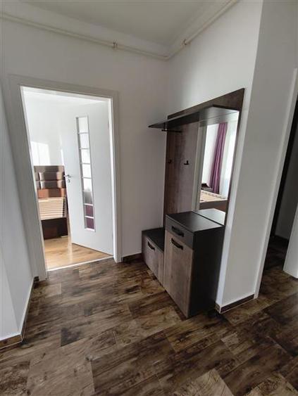 Apartament doua camere Alphaville - Intrare Racadau - 8