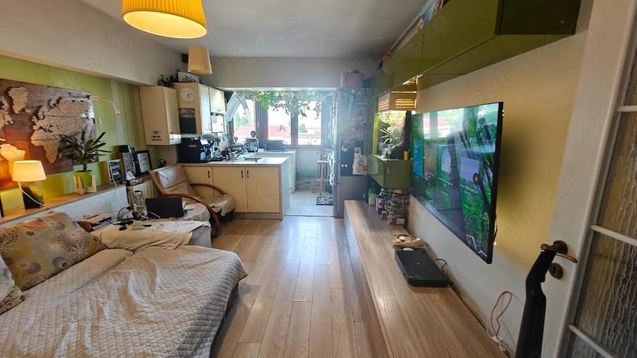 Apartament cu 2 camere decomandat în Tomis II