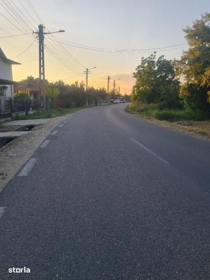 Teren de 3675 mp, în Moșoaia