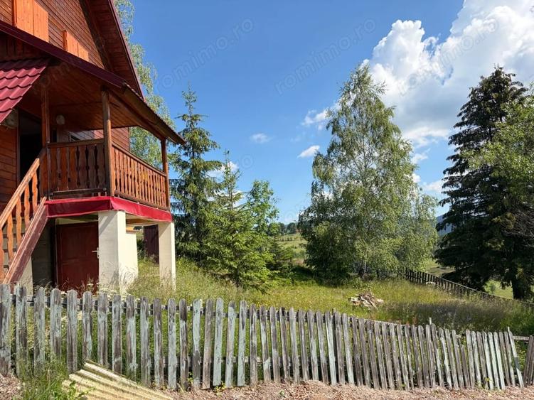 Casă cu Teren 270 Mp în Bubești