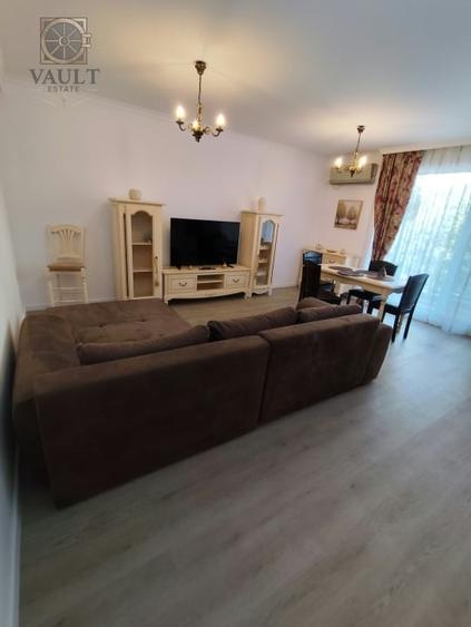 Apartament cu 3 camere decomandat, mobilat în Iancu Nicolae