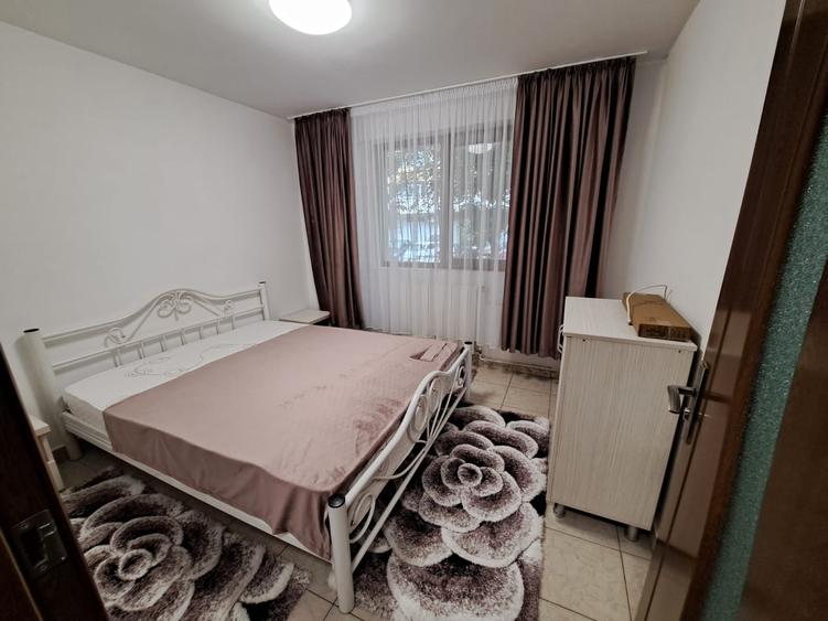 Apartament cu 2 camere decomandat în Colentina
