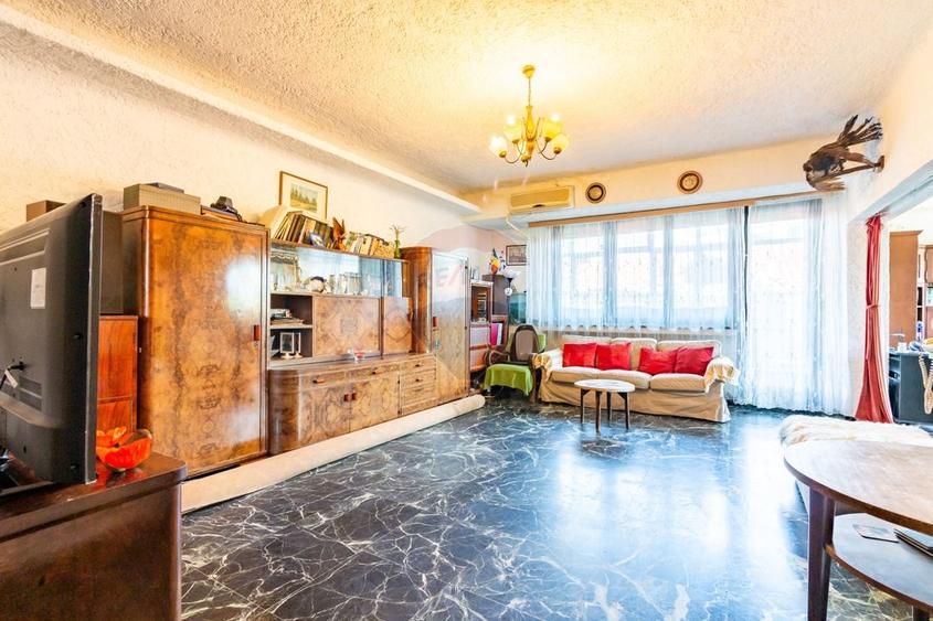 Apartament cu 4 camere circular, mobilat în Primăverii