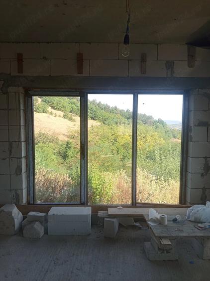 Casă cu Teren 1064 Mp în Micești