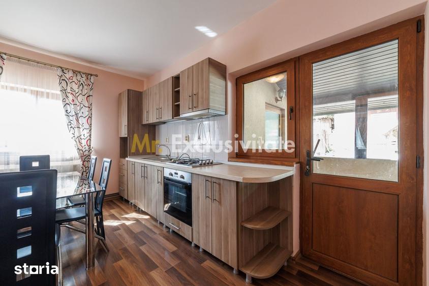 Casă cu 5 camere cu Teren 600 Mp în Priboieni