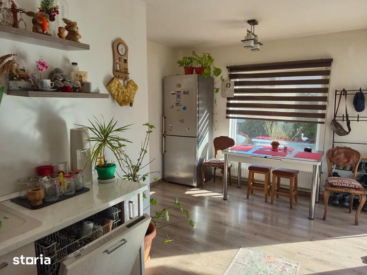 Casă cu 3 camere cu Teren 500 Mp în Moșoaia