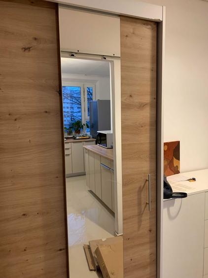 Apartament cu 3 camere decomandat în Central